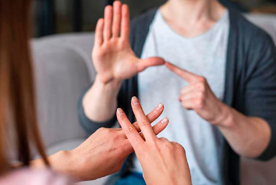 Taller de introducción a la <br>Lengua de Señas Peruana